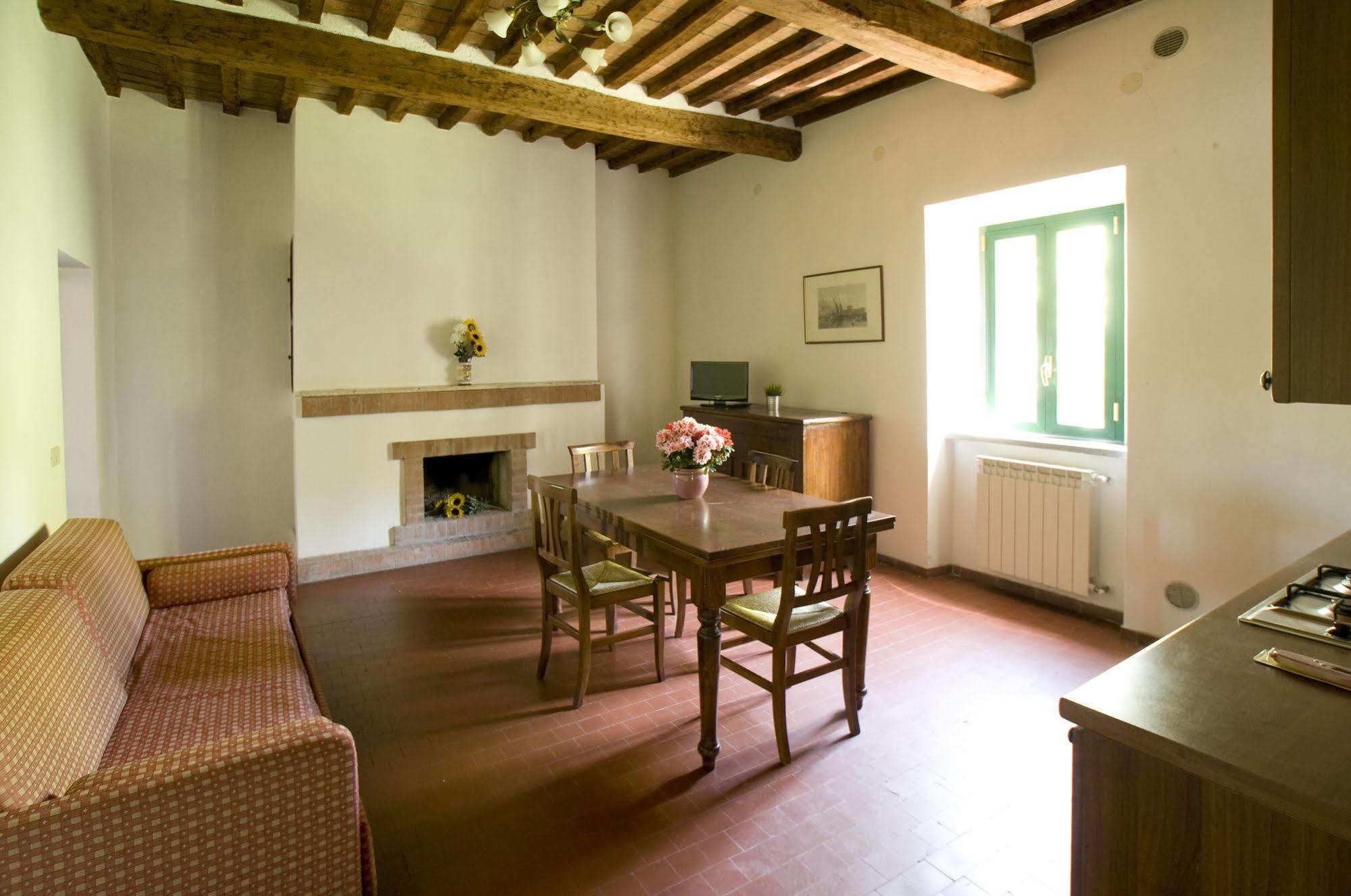 Razza Del Casalone Guest House Grosseto