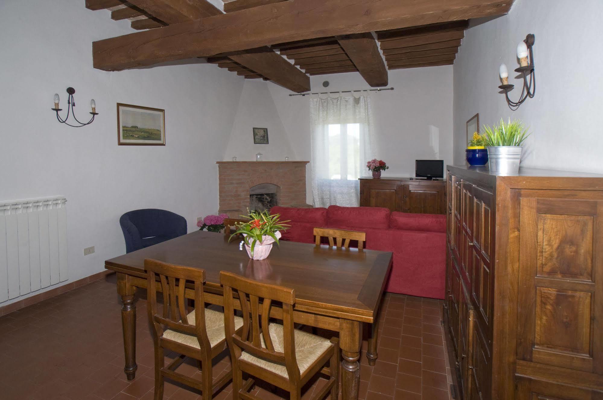 Razza Del Casalone Guest House Grosseto